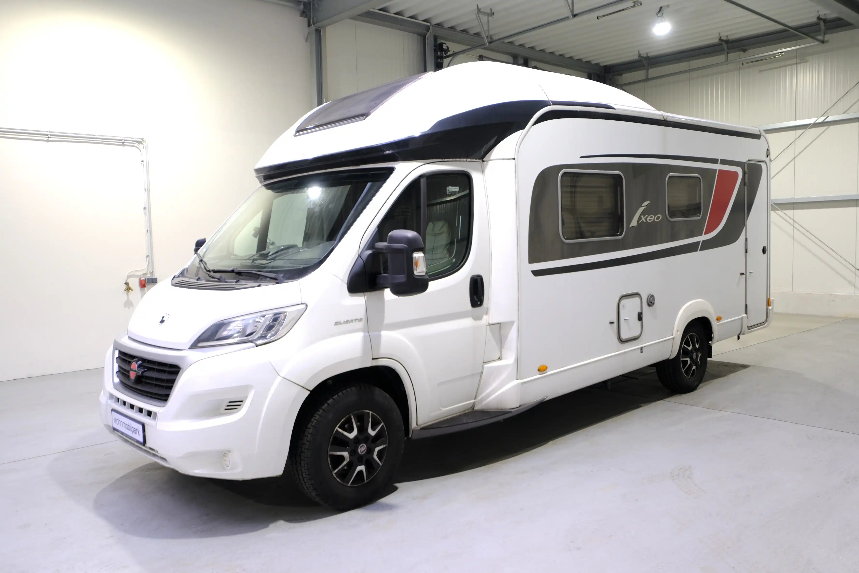 BUERSTNER Ixeo IT 680 G - Ansicht 2